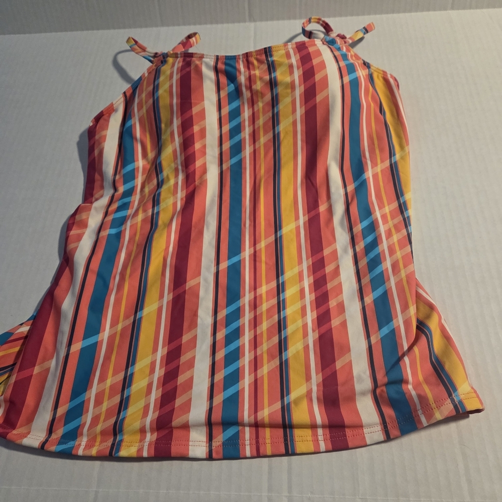 Sunsets Underwire Taylor Tankini Top